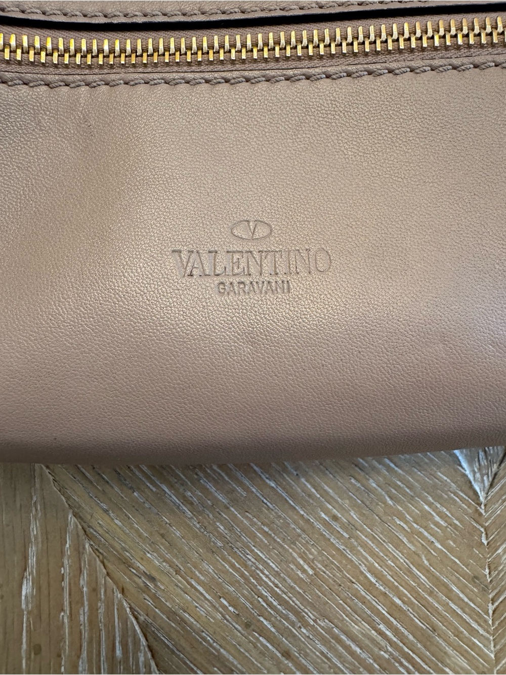 Valentino Garavani Rockstud Spike Leather Belt Bag / Crossbody Dusty Pink Nude - Picture 6 of 14